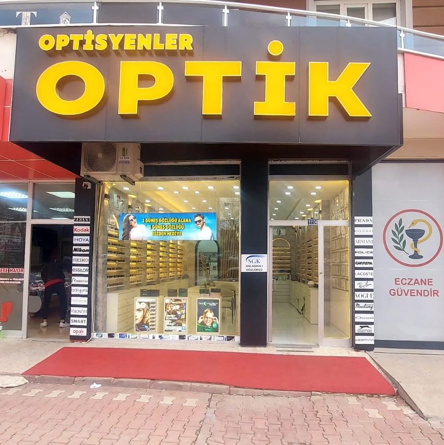 HUKUKA UYGUNLUK